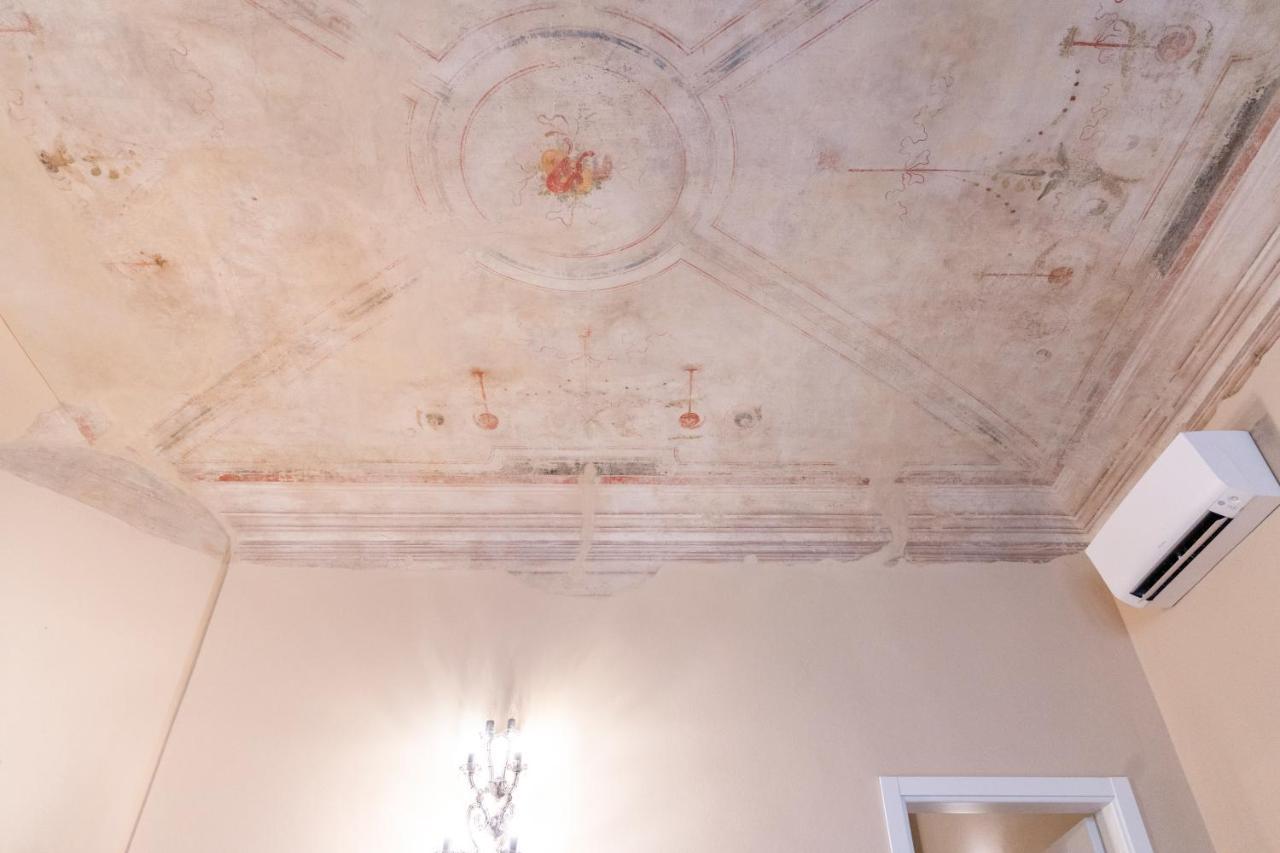 Broccaindosso 33 - Appartamento Nel Centro Storico Bologna Kültér fotó